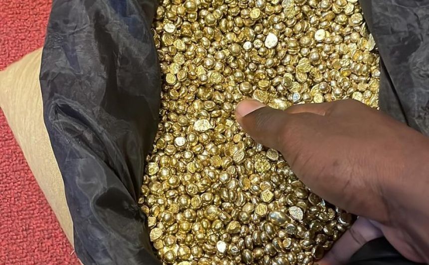18 Karats — 75.0% Purity pure gold availablee